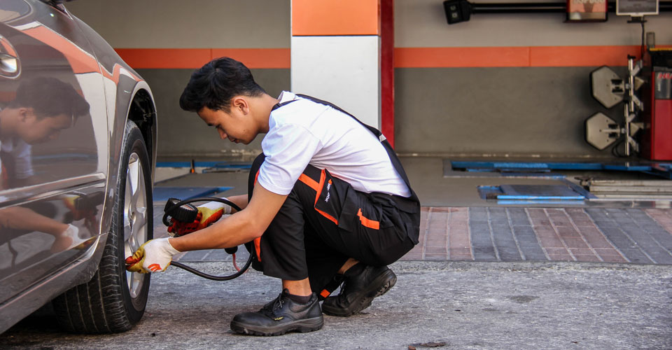 Rmk Tyres Bahrain Tyre Shops In Bahrain Tyre Sales In Bahrain